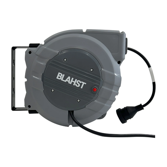 BLAHST 15m retractable extension cord