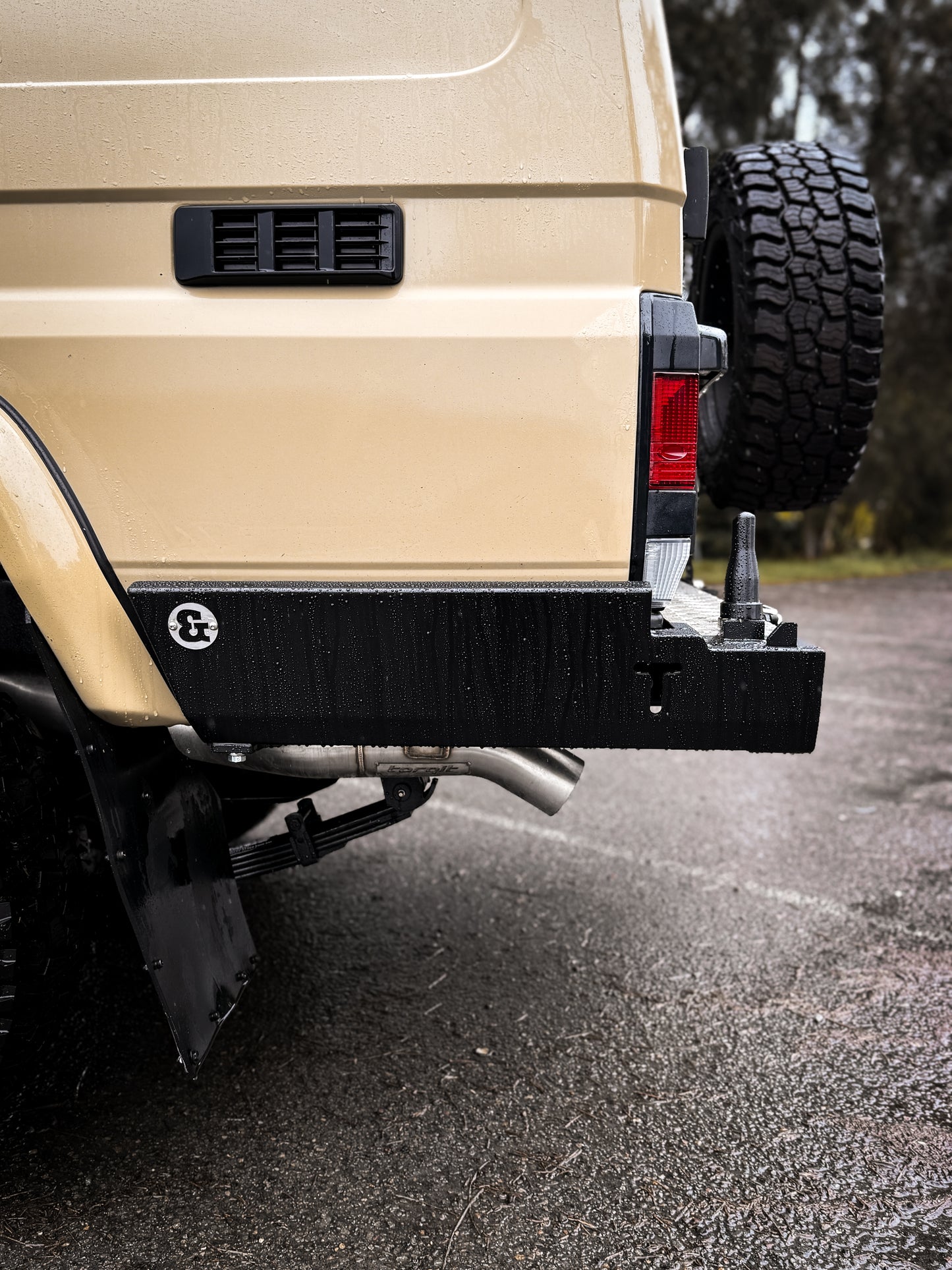 75/78 Series Rear Bar